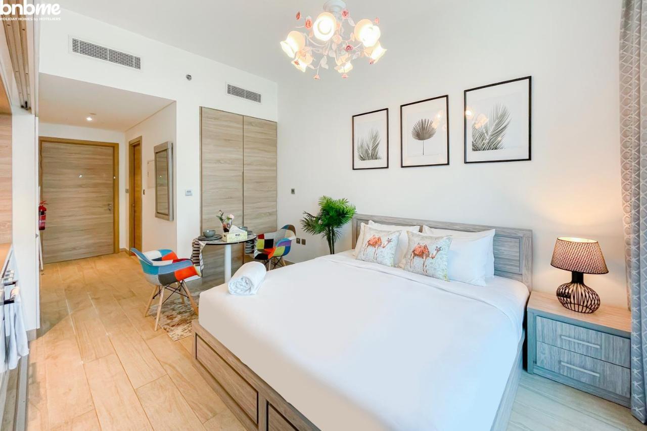 Bnbmehomes - Beautiful Lake View Studio Near Marina - 1504 Dubai Dış mekan fotoğraf